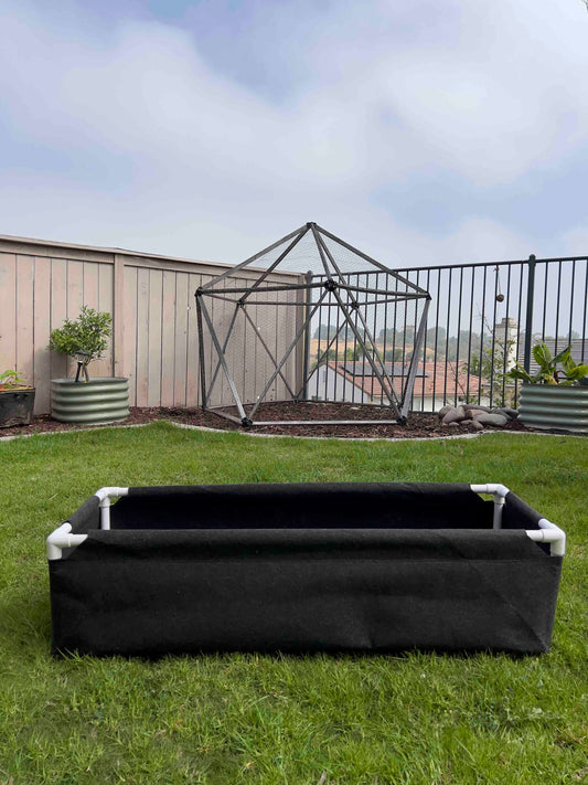 Fabric Raised Worm Farm