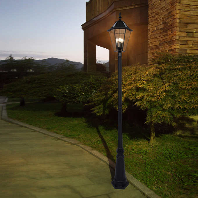 SmartYard Outdoor Solar LED Lamp Post 300 Lumen 90 Inch Tall