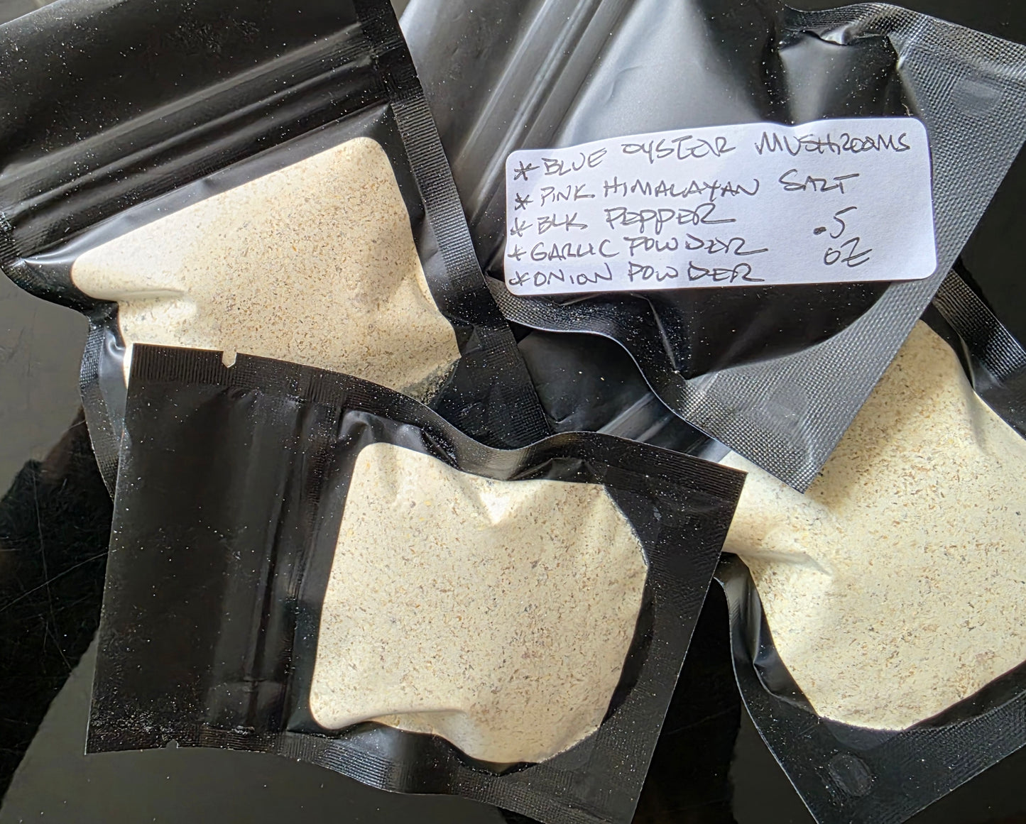 Umami Mushroom Seasoning Finishing Salt – Blue Oyster Blend with Pink Himalayan Salt | Lumbri Worms & Garden